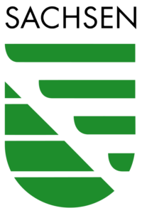 Grünes Sachsen-Wappen mit der Überschrift: Sachsen